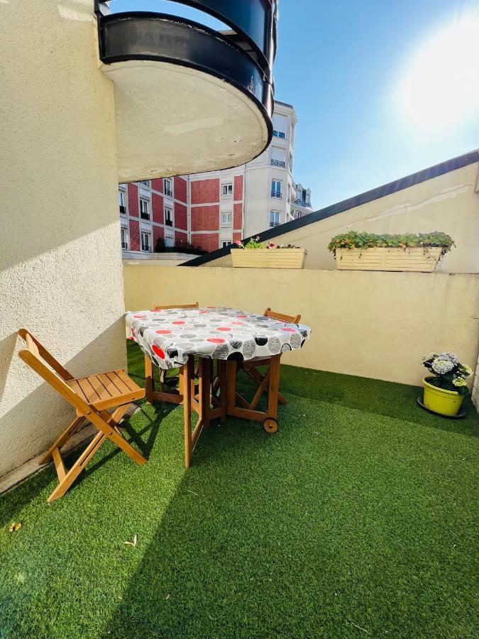 Super Appartement Au Centre Ville De Nogent Sur Marne Zewnętrze zdjęcie